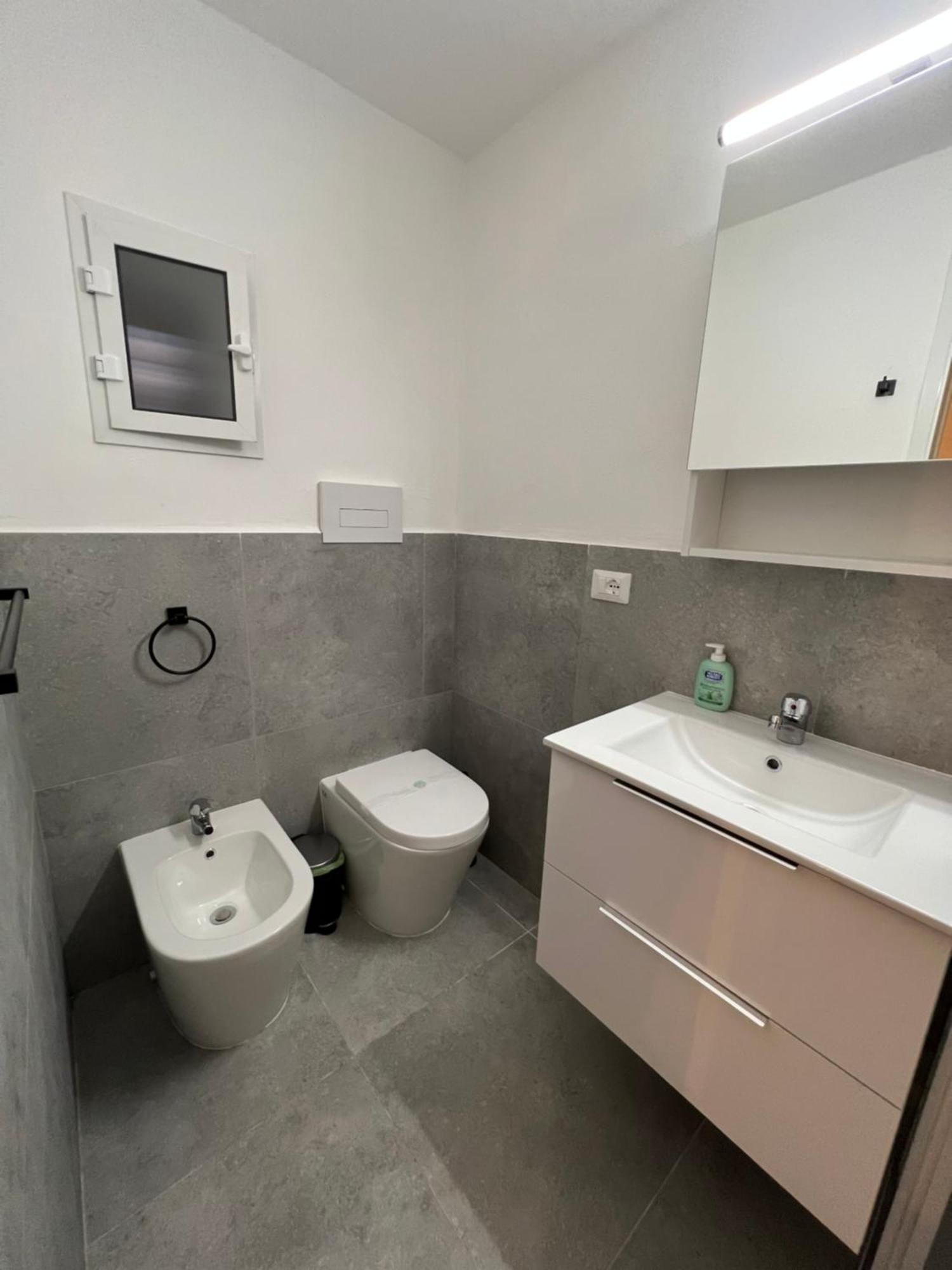 Villafranca Settantuno Apartments Palermo Dış mekan fotoğraf